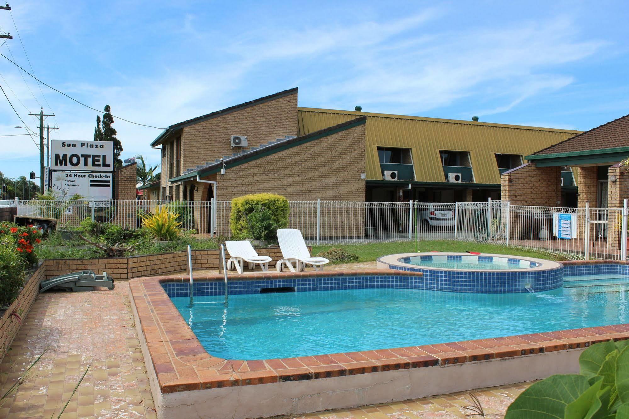 Sun Plaza Motel - Mackay Exterior photo